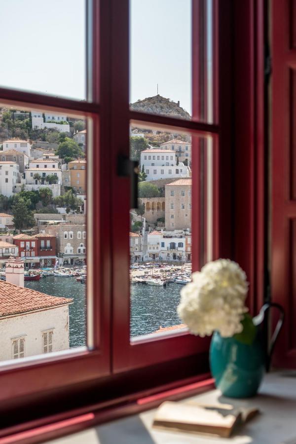 Fos Hydra Residence Bagian luar foto