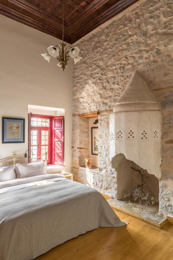 Fos Hydra Residence Bagian luar foto