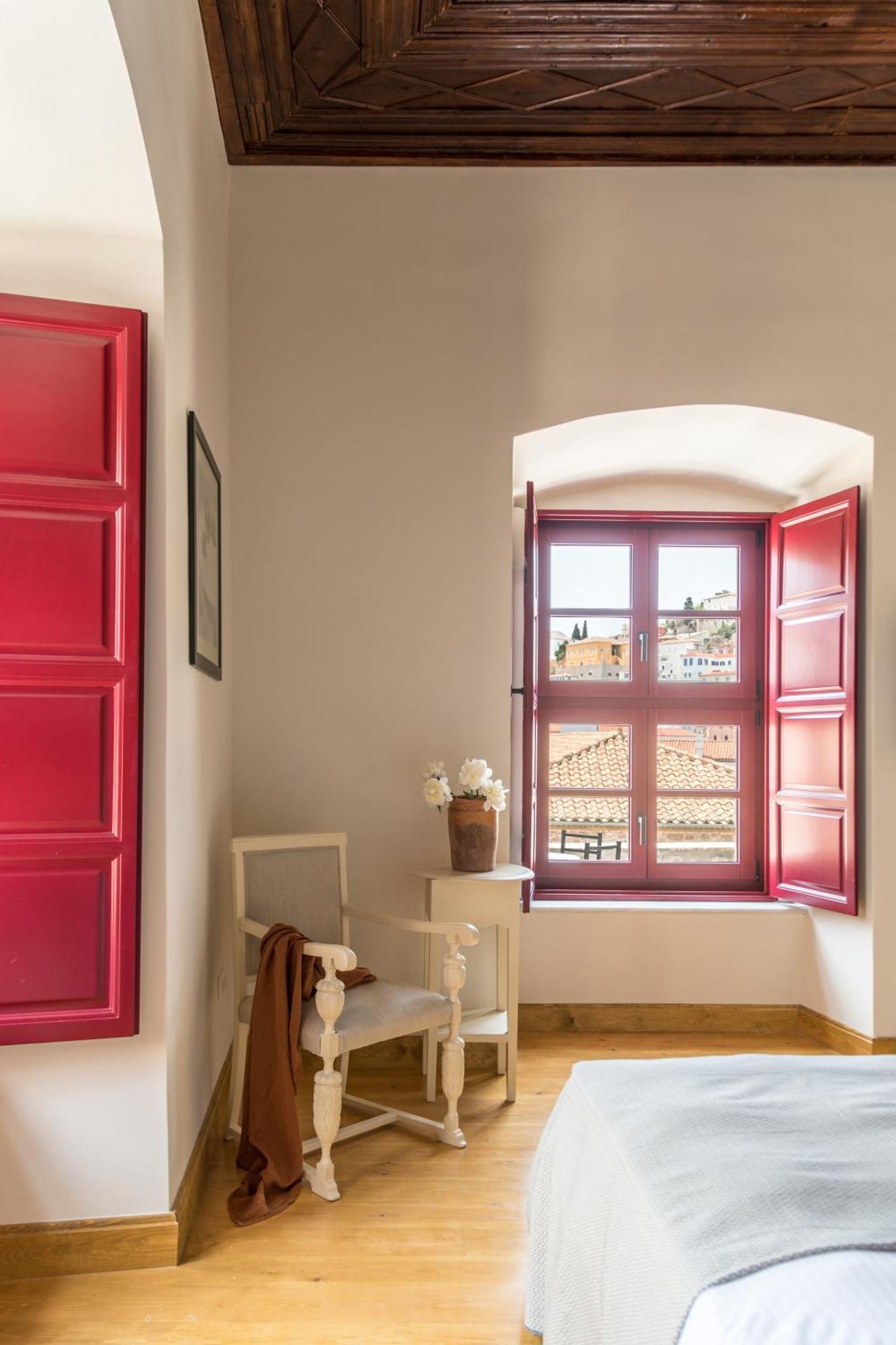 Fos Hydra Residence Bagian luar foto
